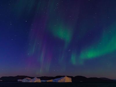 Nordlichter über Grönland. (© Vreni & Stefan Gerber)