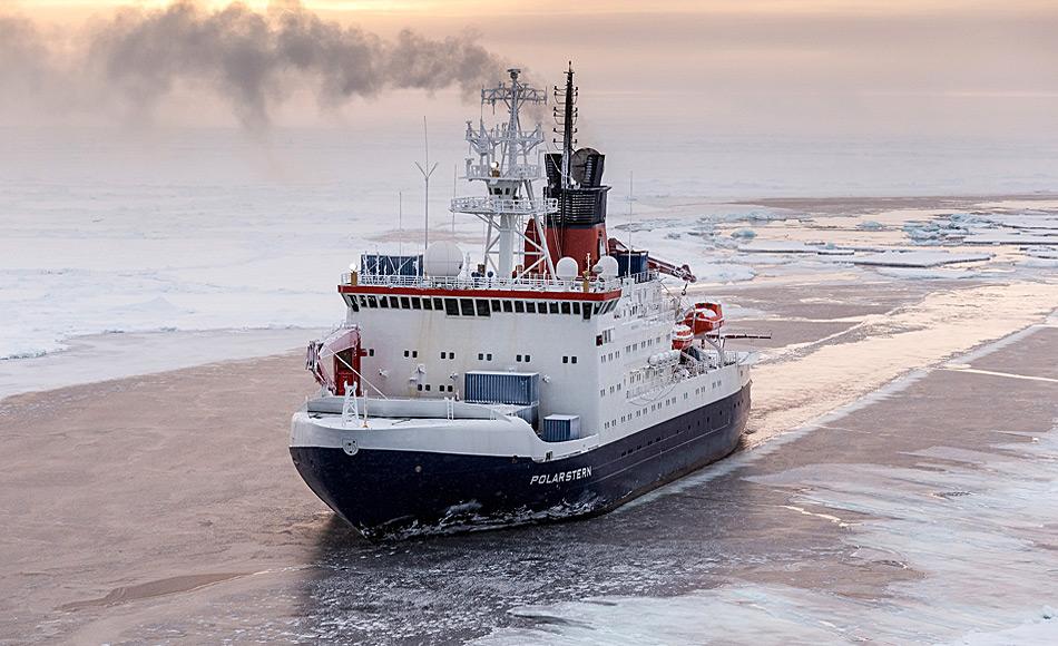 Neue Aufgabe: Die Polarstern soll eingefroren werden und 14 Monate lang durch den Arktischen Ozean driften Foto: Mario Hoppmann