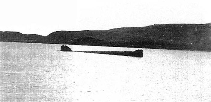 Im Herbst 1982 wurde das U-Boot K-27 Ã¶stlich der Insel Nowaja Zemlija in rund 30 Meter Tiefe versenkt.