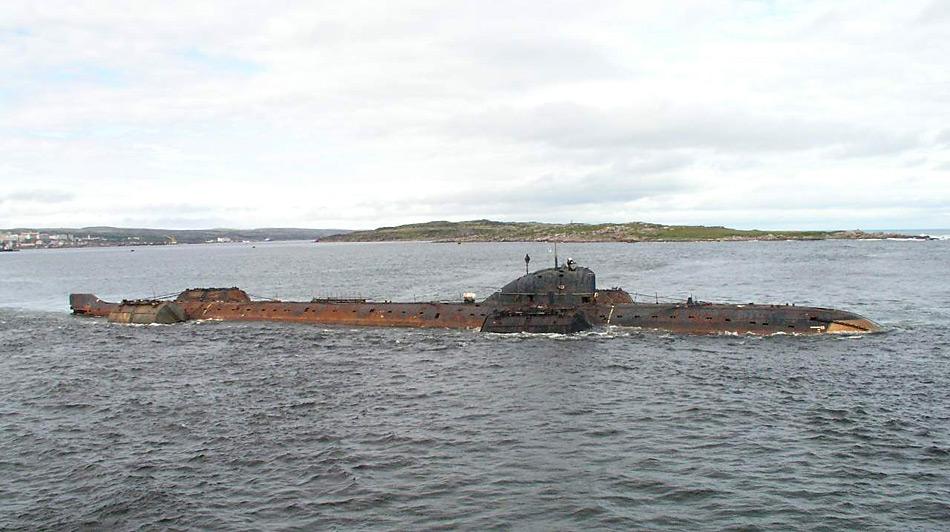 Die K-159 war ein Atom-U-Boot der sowjetischen und spÃ¤ter der russischen Marine. 2003 sank das ausser Dienst gestellte Boot mit neun Besatzungsmitgliedern wÃ¤hrend des Schlepps zur Abwrackung. Das U-Boot liegt nun in 238 Meter Tiefe.