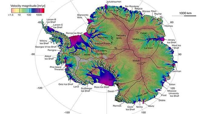 Fliessende Gletscher in der Antarktis